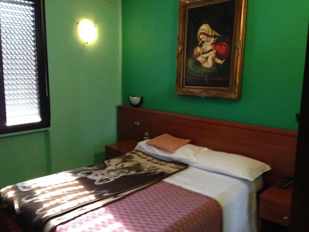 Hotel Bonola Milánó Kültér fotó
