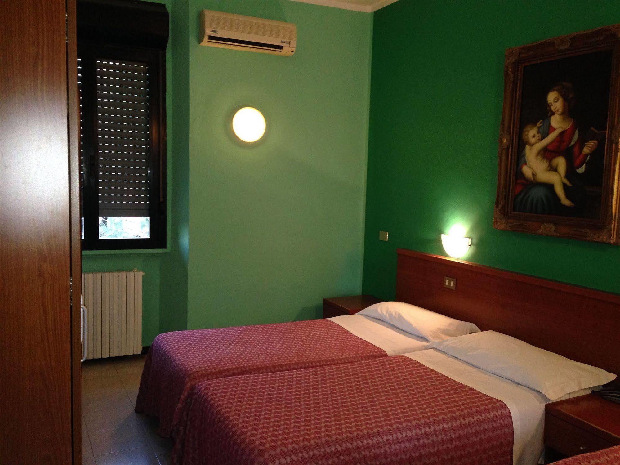 Hotel Bonola Milánó Kültér fotó